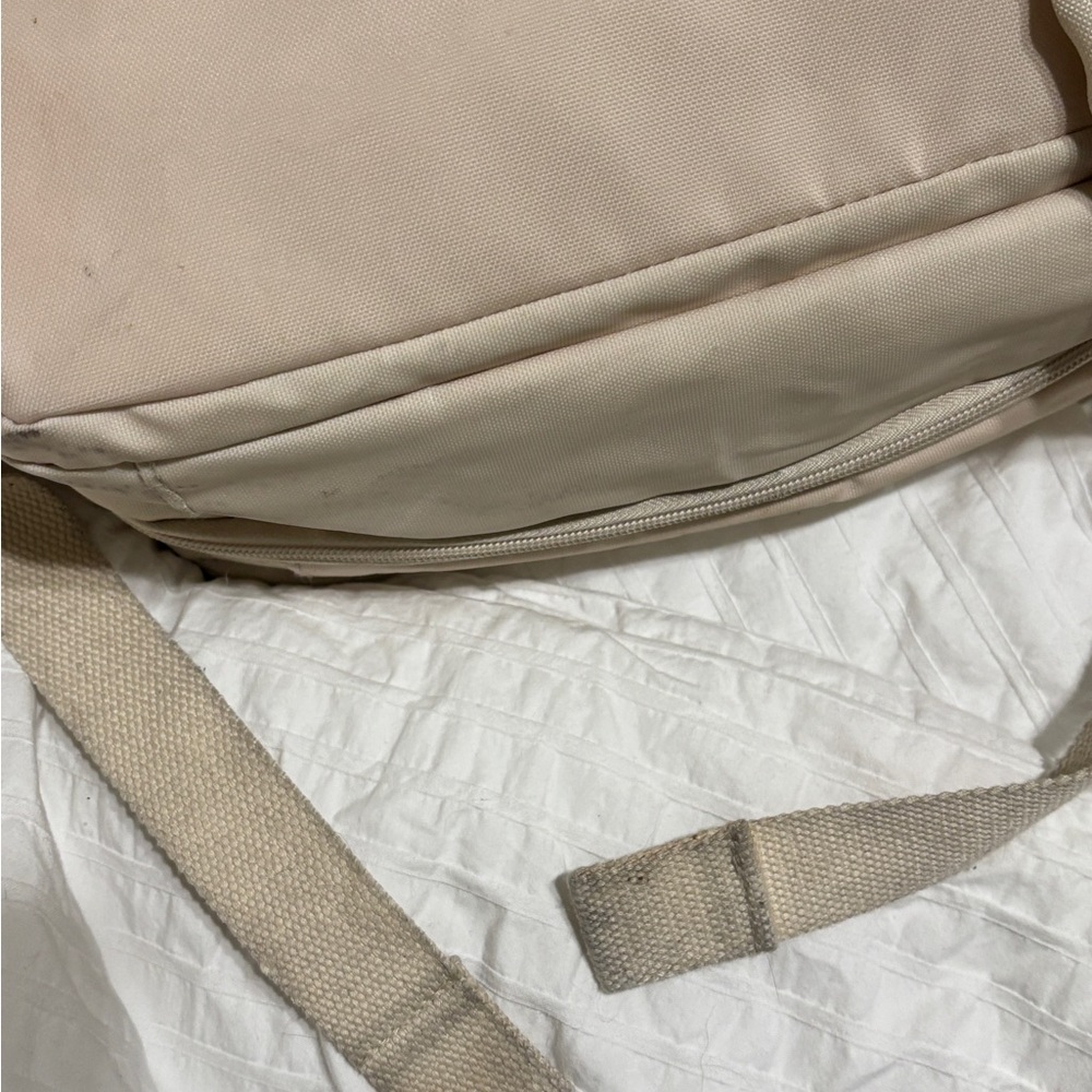 Beis Beige Backpack - Picture 4 of 4
